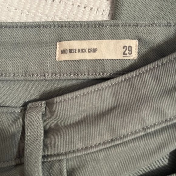 Harper Heritage Kick Flare Crop Jeans - Picture 4 of 4